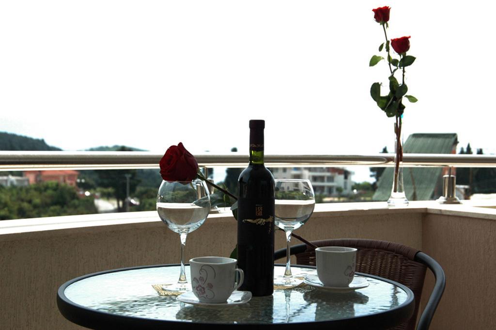 Apartment Petrovic أولتْسي الغرفة الصورة