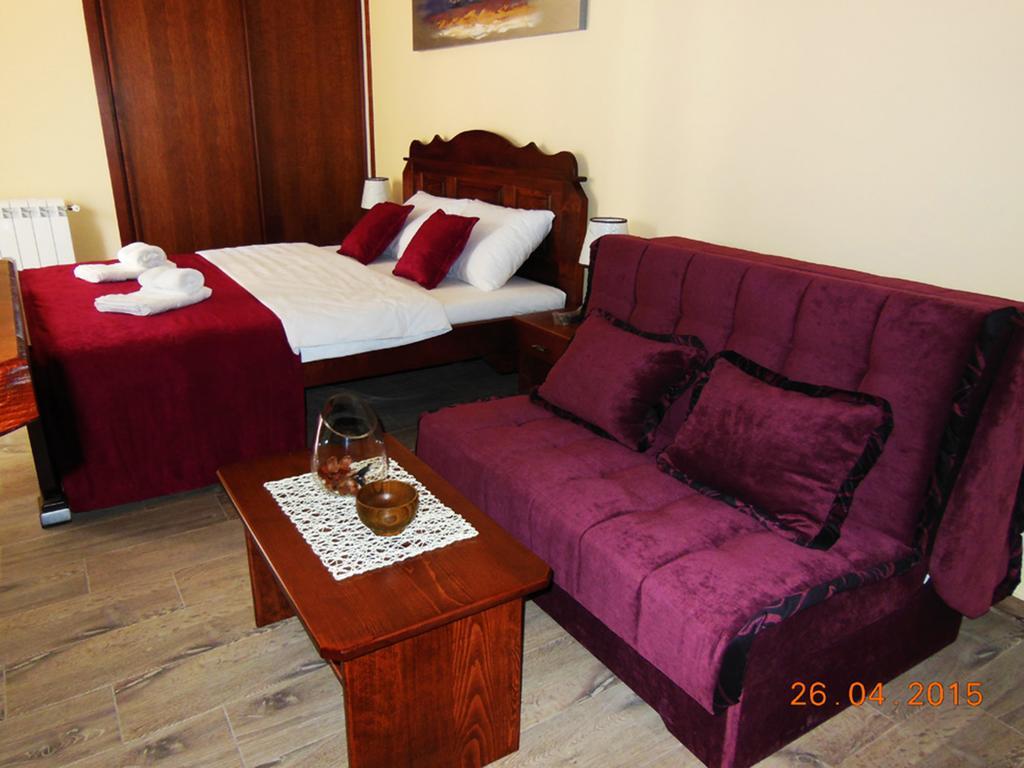 Apartment Petrovic أولتْسي الغرفة الصورة